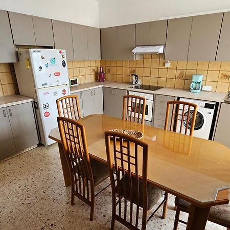 Family Nest In The Heart Of Limassol Villa Ngoại thất bức ảnh