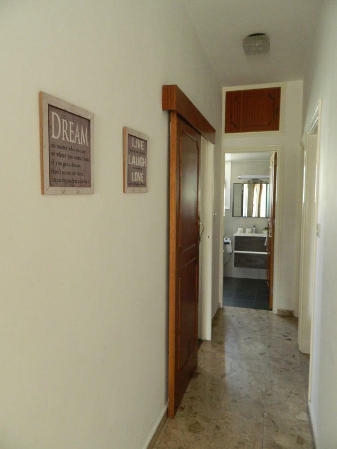Family Nest In The Heart Of Limassol Villa Ngoại thất bức ảnh