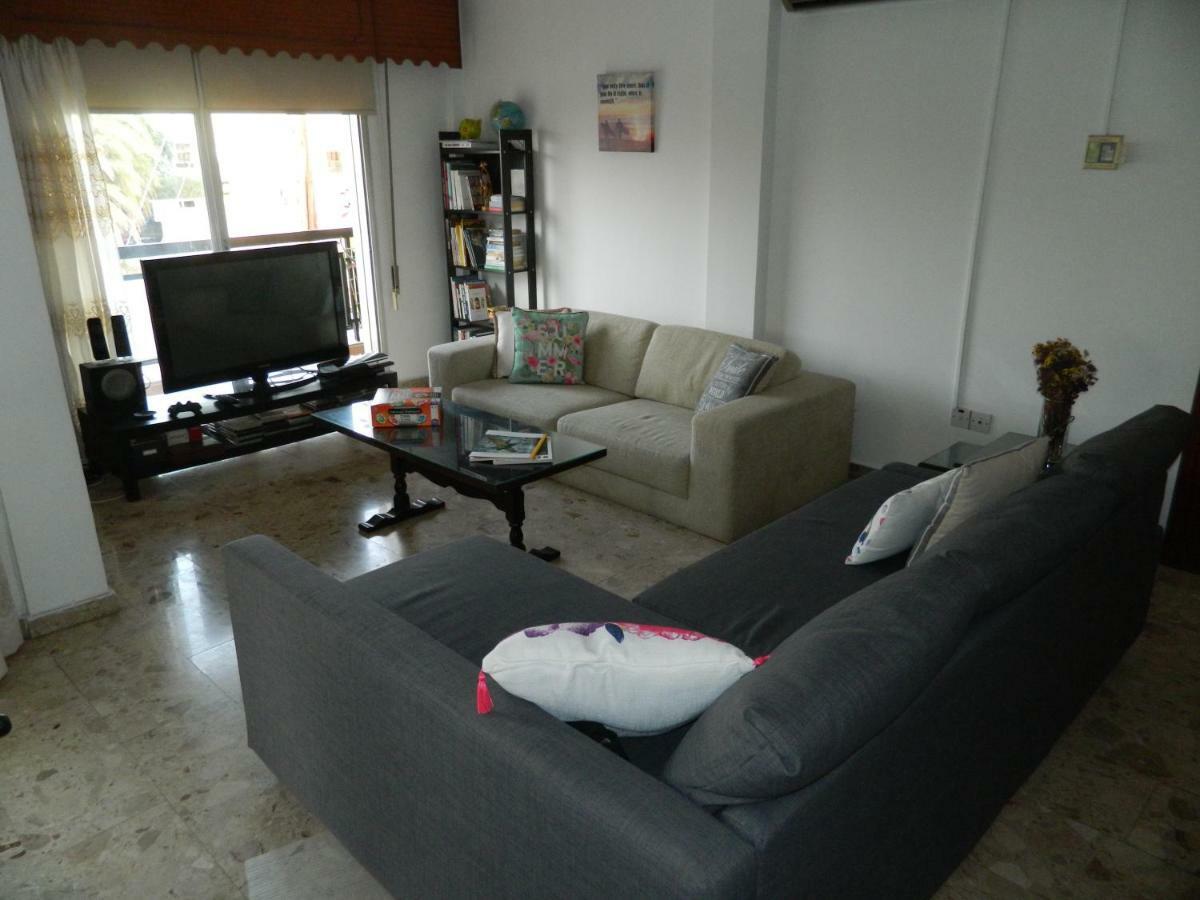 Family Nest In The Heart Of Limassol Villa Ngoại thất bức ảnh